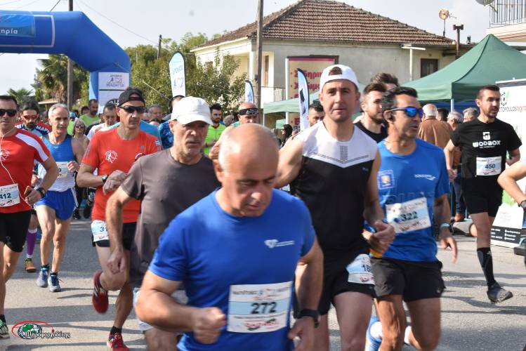 Τα αποτελέσματα του Συλλόγου δρομέων Βέροιας στον 4ο Αγώνα Μνήμης 21 Μαθητών στο Μακροχώρι