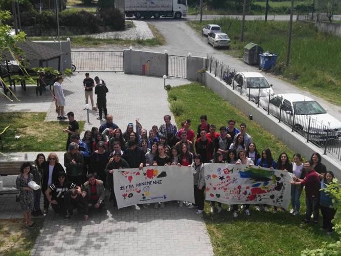 «Τα Παιδιά της Άνοιξης» και το Γενικό Λύκειο Μενεμένης πραγματοποίησαν «Ομάδα συνύπαρξης»