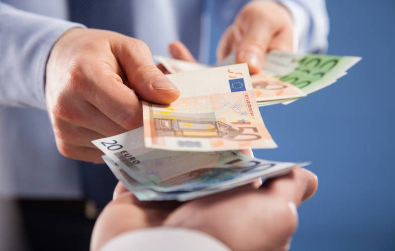 Πώς αμείβεται η ημέρα του Αγίου Πνεύματος
