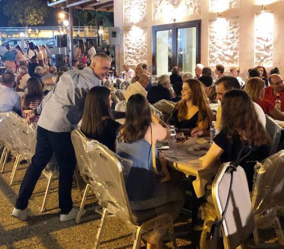 Ο Λάζαρος Τσαβδαρίδης στο αντάμωμα των Τριλοφιωτών – Συνάντηση με άνδρες της ΔΙΑΣ
