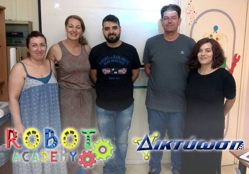 ΔΙΚΤΥΩΣΗ: Το 1ο σεμινάριο ΕΚΠΑΙΔΕΥΤΩΝ STEM και ΡΟΜΠΟΤΙΚΗΣ είναι γεγονός