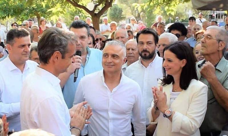 Τσαβδαρίδης για Μητσοτάκη: “Ο αρχηγός που αναζητά το διάλογο, που ακούει τον κάθε πολίτη με προσοχή, που πείθει με το επιχείρημα”