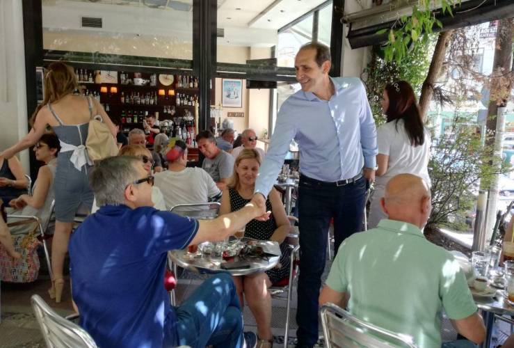 Βεσυρόπουλος: “Ας μιλήσουμε για τις επενδύσεις και τις νέες δουλειές που θα δημιουργηθούν”