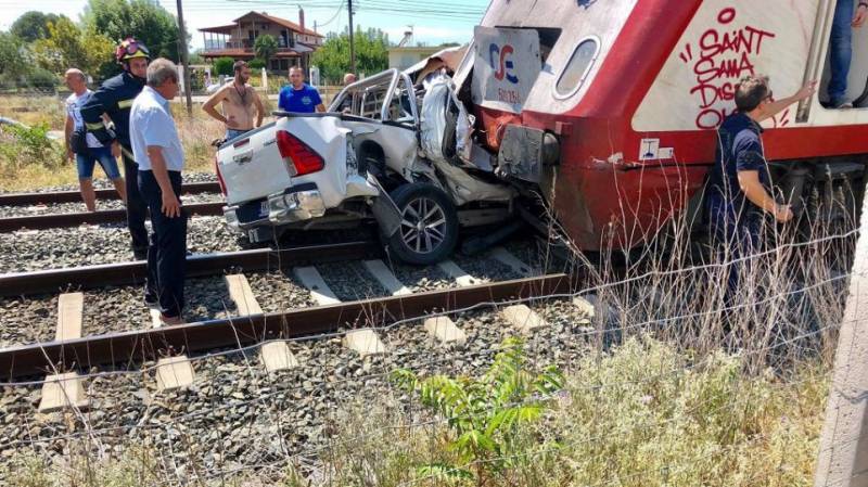 Νεκρή έγκυος μετά από σύγκρουση τρένου με ΙΧ