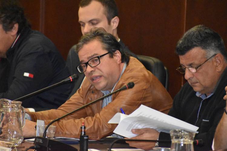 Markoulis 0475