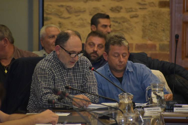 Ζητήματα της Καλλιθέας και αγροτική οδοποιία έβαλε στο Δημοτικό Συμβούλιο Βέροιας ο Γιάννης Τσαναξίδης (βίντεο)