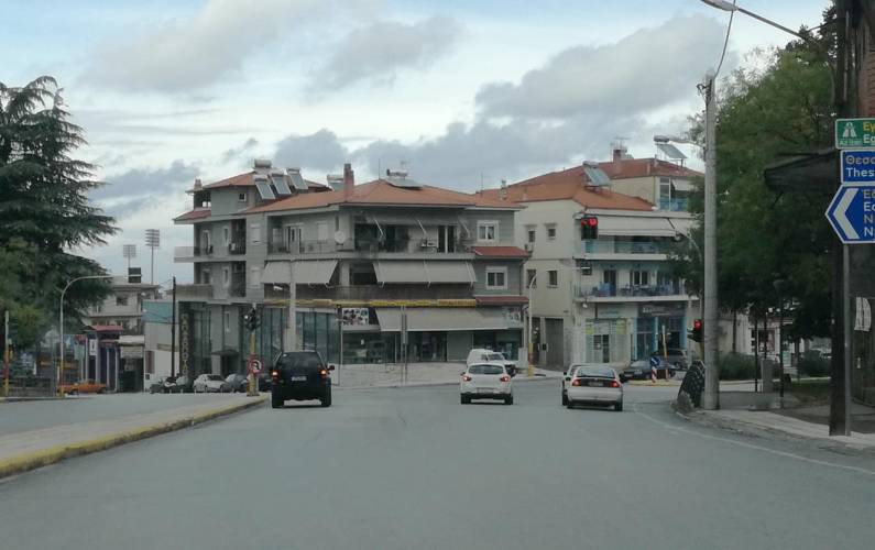Βέροια: Επισκευάστηκε το φανάρι στην Σταδίου