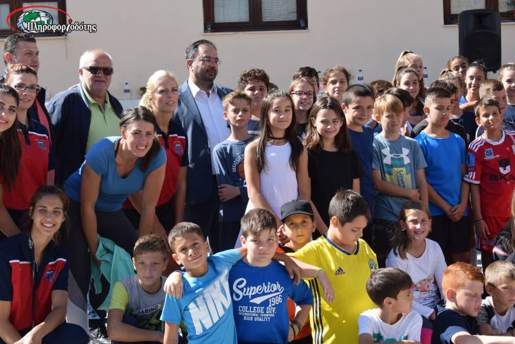 Γιορτή χάντμπολ στην πλατεία Δημαρχείου Βέροιας