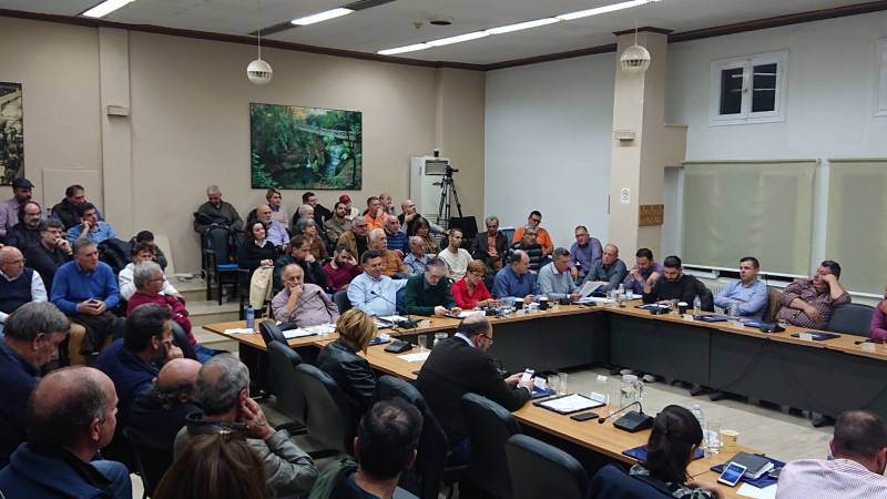 Συνεδριάζει το Δημοτικό Συμβούλιο Νάουσας – Τι θα συζητήσει