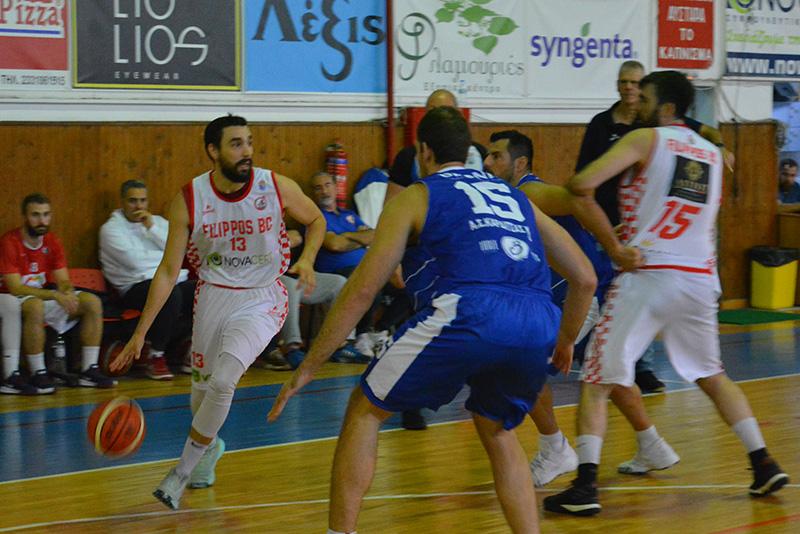 Έμεινε στον Φίλιππο ο Παραπούρας