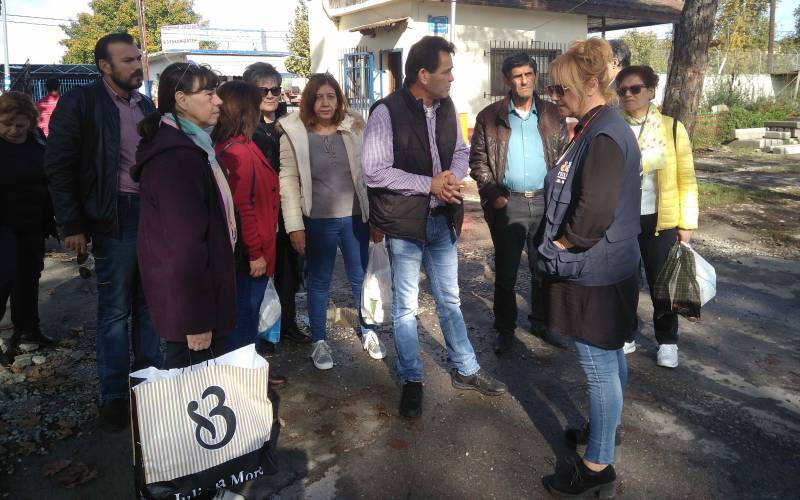 Εργατικό Κέντρο Νάουσας, Μαρίνος Αντύπας και ΟΓΕ παρέδωσαν φάρμακα στην δομή προσφύγων Αλεξάνδρειας
