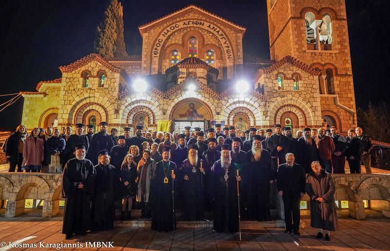Κοπή βασιλόπιτας για τους Κατηχητές και τους Κυκλάρχες της Μητρόπολης (φωτογραφίες)