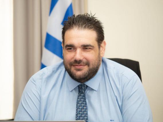 Αλλάζει το ωράριο των δημοσίων υπαλλήλων – Σε τρεις φάσεις η προσέλευση στο γραφείο