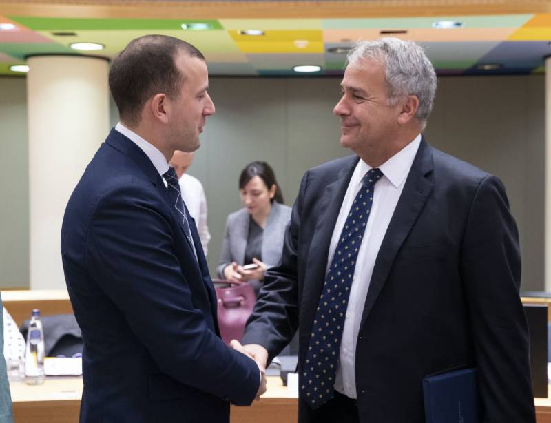 Αίρονται οι περιορισμοί σε εξαγωγές από τη Ρουμανία