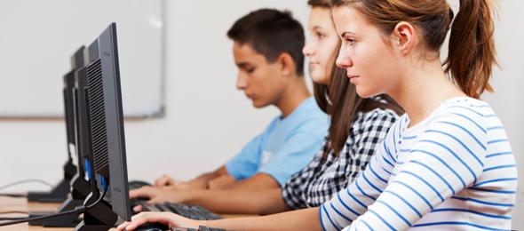 Η Πληροφορική Παιδεία συντελεί αποτελεσματικά στην ολόπλευρη μόρφωση, την προσωπική, ακαδημαϊκή και επαγγελματική ανάπτυξη των μαθητών