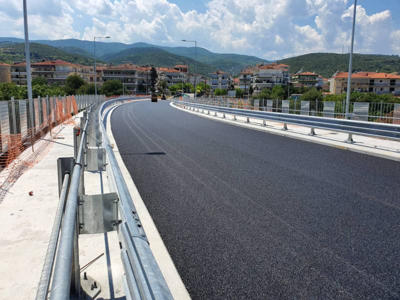 Ασφαλτοστρώνεται η γέφυρα Κούσιου