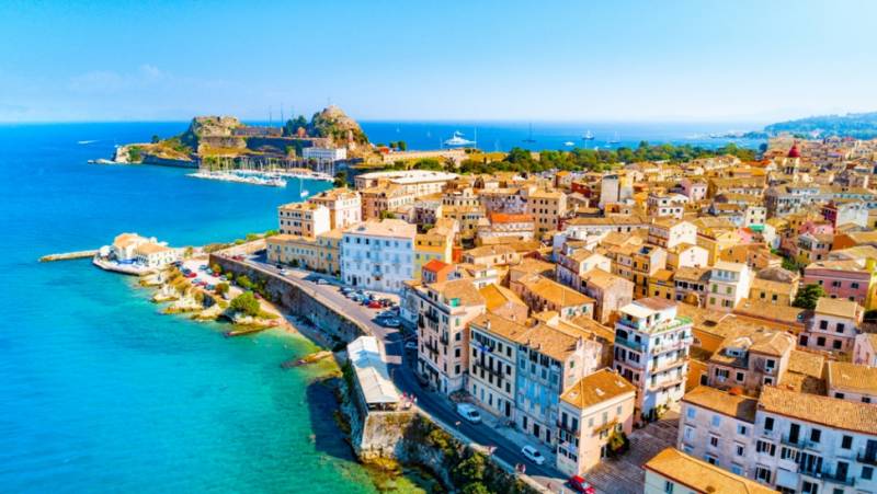 4ήμερη εκδρομή στην Κέρκυρα διοργανώνει η Περιηγητική Λέσχη Βέροιας