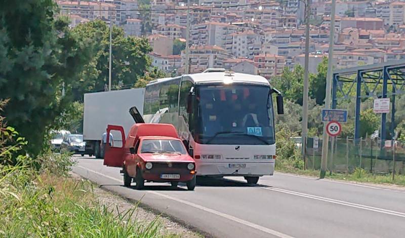 Τουριστικό λεωφορείο έπαθε “μπλακ άουτ” πάνω στον Περιφερειακό