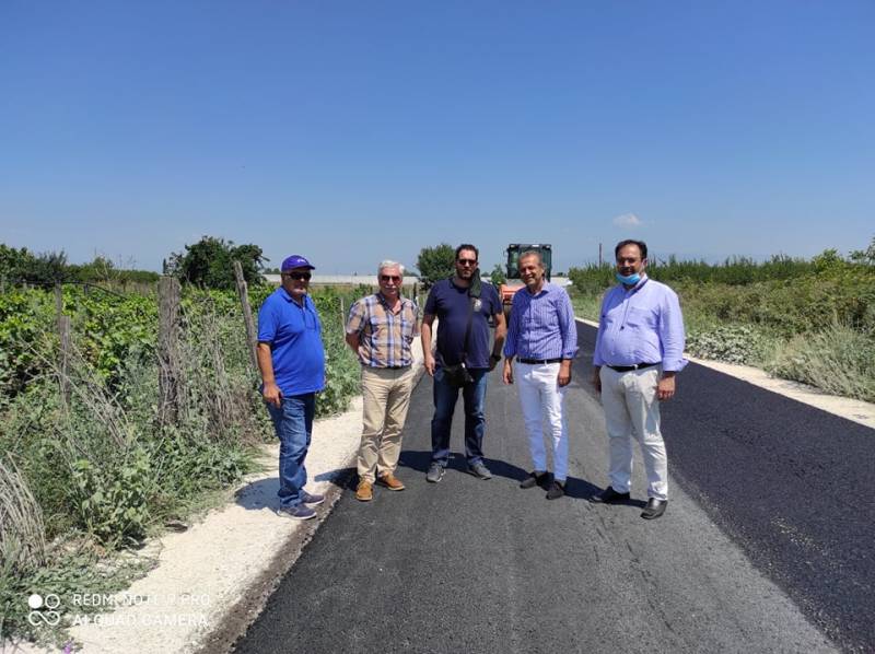 Ασφαλτόστρωση στο αγρόκτημα Αγίου Γεωργίου