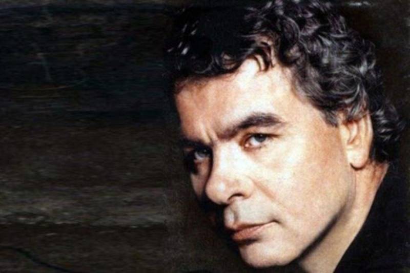 Πέθανε ο μεγάλος Έλληνας τραγουδιστής Γιάννης Πουλόπουλος