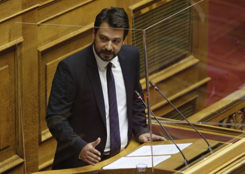 Παράταση του προγράμματος κοινωφελούς εργασίας ζητά ο Τάσος Μπαρτζώκας
