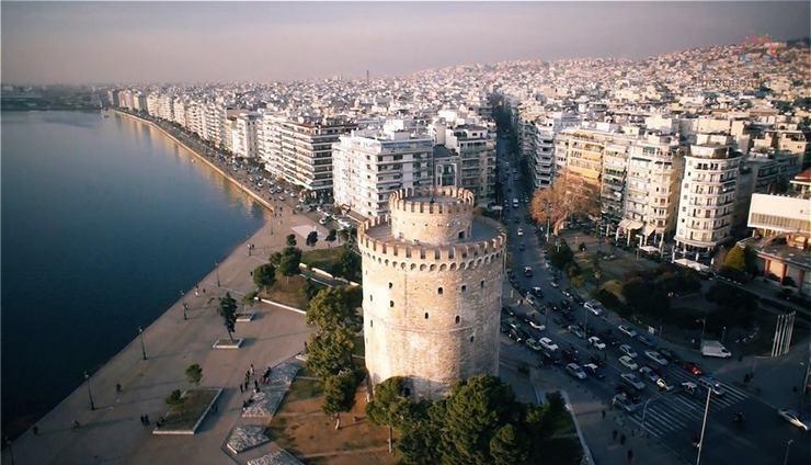 Κοροναϊός : «Βράζει» η γειτονική Θεσσαλονίκη – Στα όριά του το σύστημα υγείας