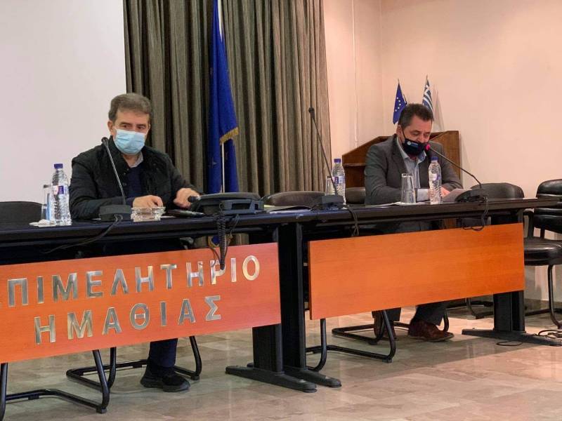 Τήρηση των μέτρων για να μην εξαπλωθεί ο κορονοϊός ζήτησε από τους φορείς της Ημαθίας ο Μ. Χρυσοχοΐδης