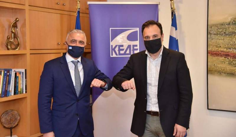 Άμεση στελέχωση του Γυμνασίου Επισκοπής Νάουσας ζητά ο Λάζαρος Τσαβδαρίδης