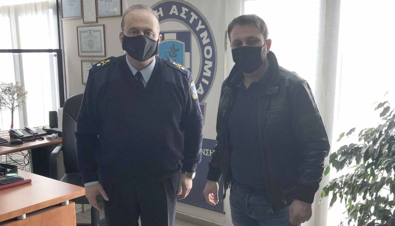 Το Δ.Σ. του Σωματείου Καφετεριών στην Διεύθυνση Αστυνομίας Ημαθίας και στην Τροχαία