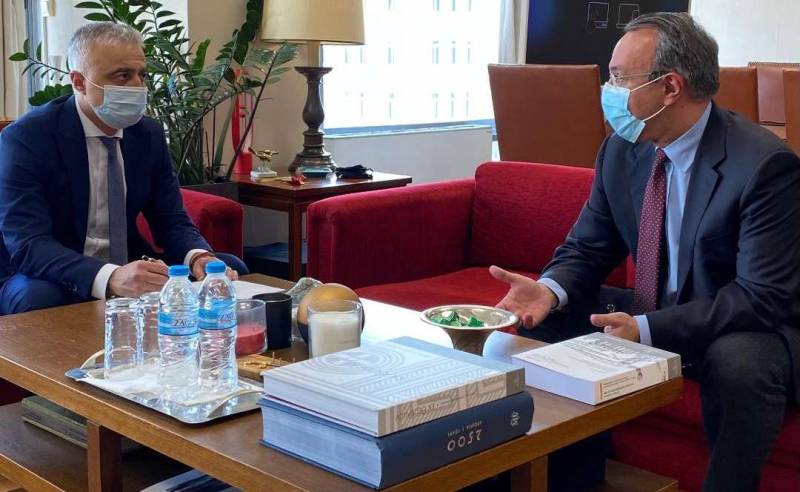 Τη στήριξη του πληττόμενου δικηγορικού κλάδου ζήτησε ο Λάζαρος Τσαβδαρίδης σε συναντήσεις του με τους Υπουργούς Οικονομικών, Δικαιοσύνης και Εργασίας
