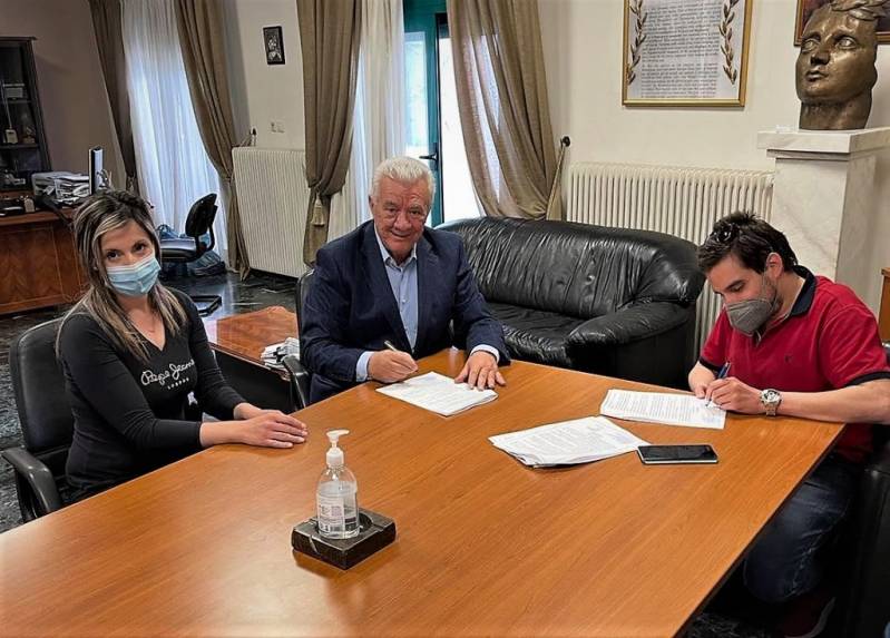 Αλεξάνδρεια: Υπογράφηκε η Σύμβαση για την Ανάπλαση της Πλατείας Αμπελοτοπίων