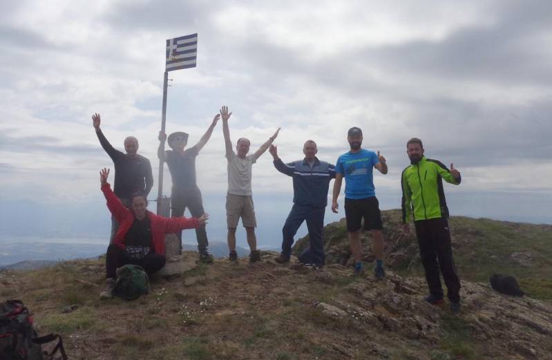 Με τους Ορειβάτες Βέροιας στην κορυφή Ντρισινίκος