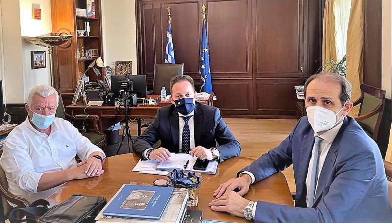 Χρηματοδοτήσεις έργων στον δήμο Αλεξάνδρειας συζητήθηκαν στην συνάντηση Πέτσα – Βεσυρόπουλου – Γκυρίνη