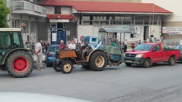 Κινητοποίηση για άμεσες αποζημιώσεις πραγματοποίησαν οι αγρότες του “Μαρίνου Αντύπα”
