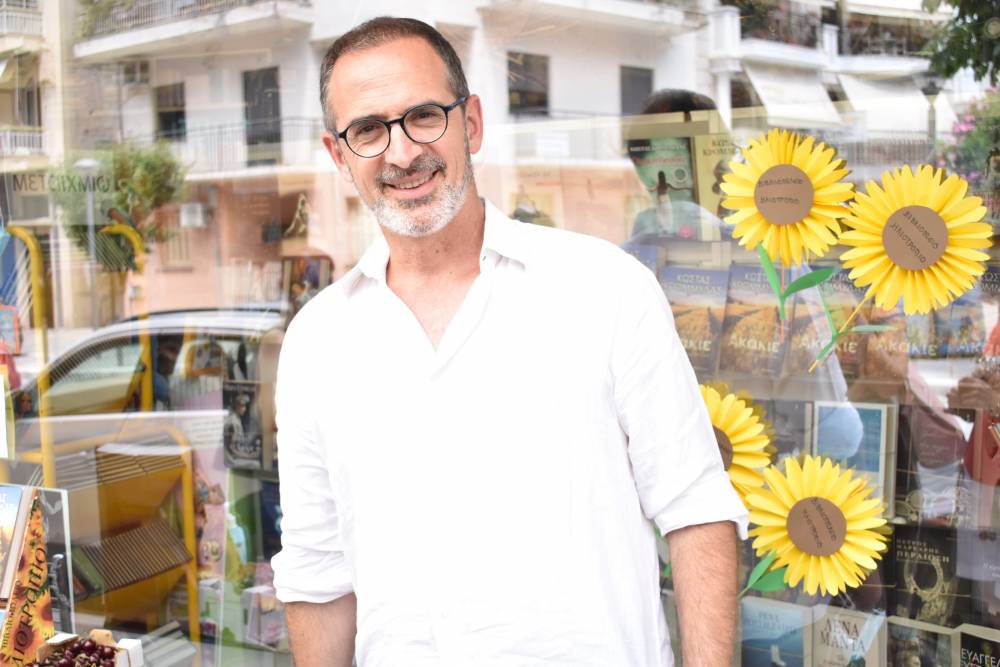 Ο συγγραφέας Κώστας Κρομμύδας θα υπογράψει βιβλία στο βιβλιοπωλείο Ηλιοτρόπιο