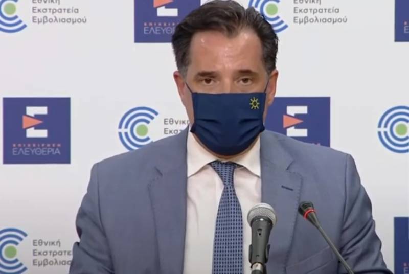 Άδωνις Γεωργιάδης: Στο τραπέζι τοπικοί επιπλέον περιορισμοί για ανεμβολίαστους