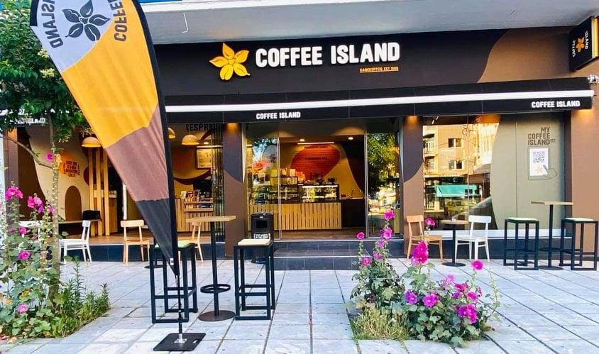 Νέο Coffee Island στην Πλατεία Ωρολογίου Βέροιας