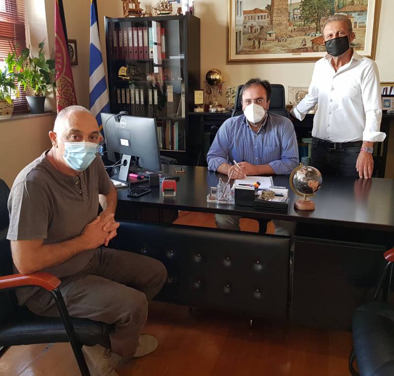 Ράμπες και χώρου υγιεινής ΑμεΑ θα κατασκευάσει σε σχολεία ο δήμος Βέροιας