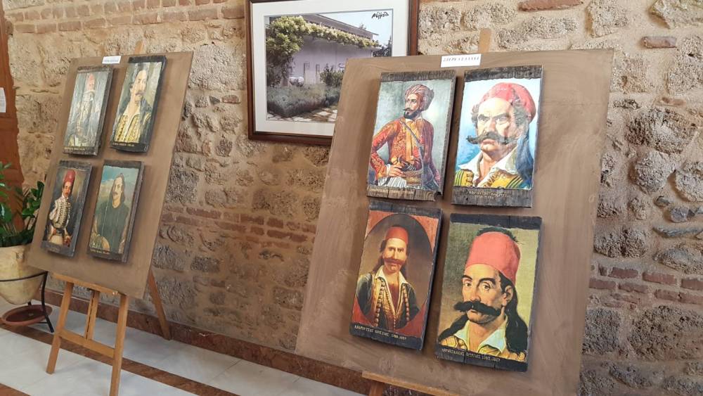 Ξεκίνησε η έκθεση του Γ. Κοτζαερίδη «Επέτειος Μνήμης 1821-2021 – Οπλαρχηγοί του Αγώνα του 1821» στο Δημαρχείο Βέροιας