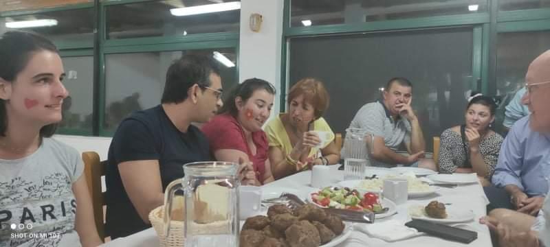 Υφάδι: Την δημιουργία Στέγης Υποστηριζόμενης Διαβίωσης συζήτησαν στο αποχαιρετιστήριο βράδυ της κατασκήνωσης