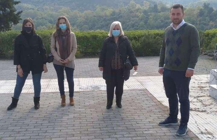Στη δομή φιλοξενίας προσφύγων η αντιδήμαρχος Βέροιας Γεωργία Μπατσαρά