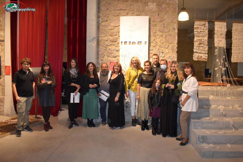 Εγκαινιάστηκε η πρωτότυπη έκθεση «Οι δρόμοι του βαμβακιού» στο Εκκοκκιστήριο Ιδεών (φωτογραφίες, βίντεο)