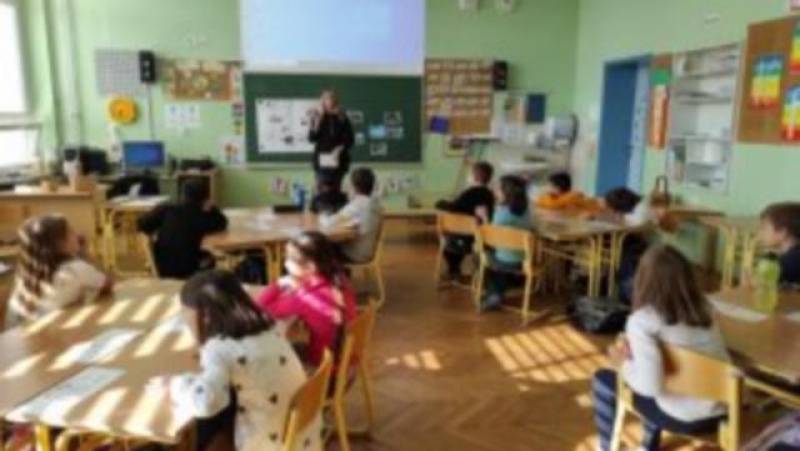 Eκπαιδευτικοί του 16ου Δημοτικού Σχολείου Βέροιας στο Μάριμπορ
