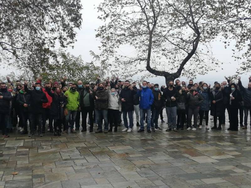 Κλειστά τα καταστήματα εστίασης και σε Νάουσα, Αλεξάνδρεια