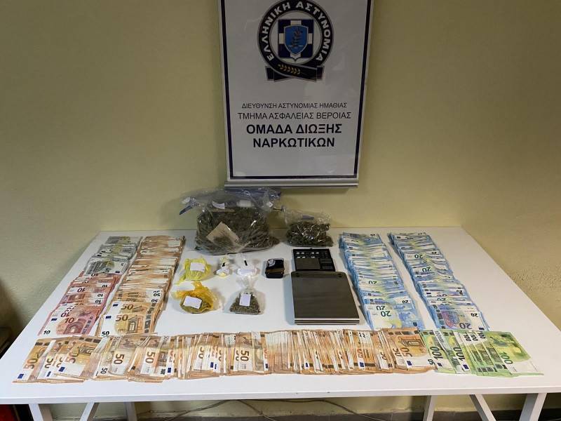 Σύλληψη ημεδαπού από το Τμήμα Ασφάλειας Βέροιας για διακίνηση ναρκωτικών