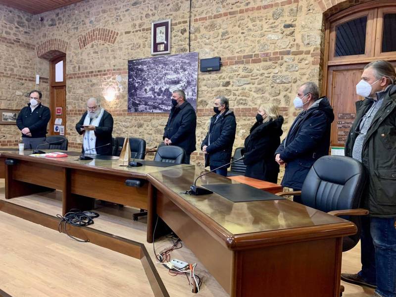 Οι επαγγελματοβιοτέχνες Βέροιας έκοψαν την βασιλόπιτα