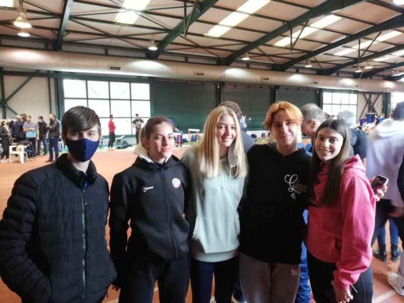 Οι επιδόσεις της ΓΕ Νάουσας σε αγώνες κλειστού στίβου και στο περιφερειακό πρωτάθλημα ανώμαλου δρόμου