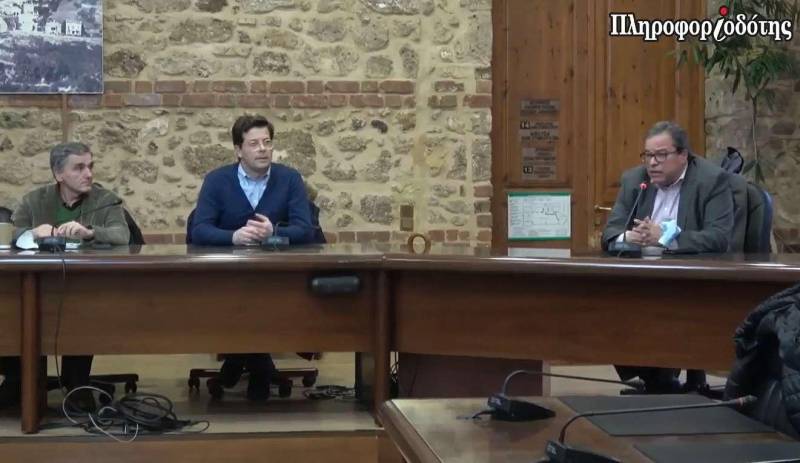 Μαρκούλης προς Τσακαλώτο: “Πρέπει να είμαστε υπηρέτες και εκφραστές ενός λαϊκού κινήματος που μπορεί να γίνει πλειοψηφία”