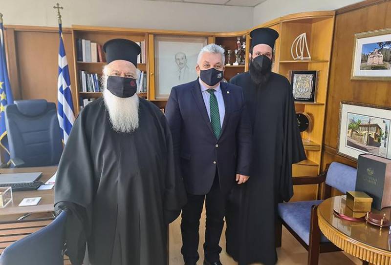 Συνάντηση του Μητροπολίτη με τον Πρύτανη του Α.Π.Θ.