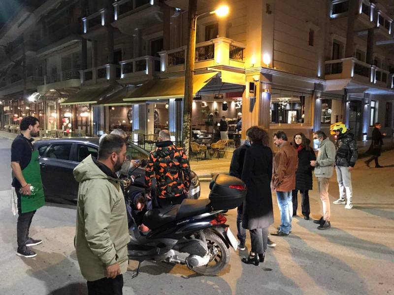 Τροχαίο με τραυματία δικυκλιστή στη Νάουσα